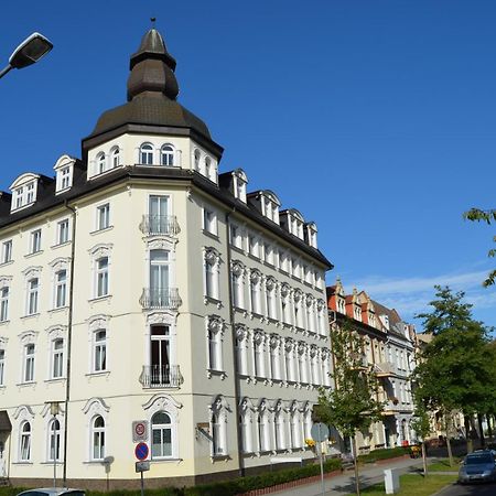 Hotel Fuerstenhof ラーテノー エクステリア 写真