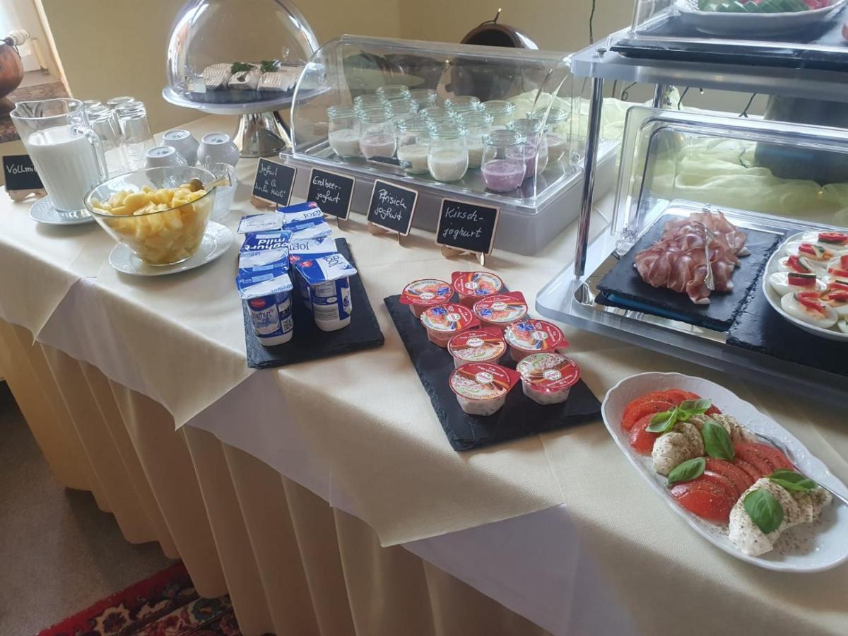 Hotel Fuerstenhof ラーテノー エクステリア 写真
